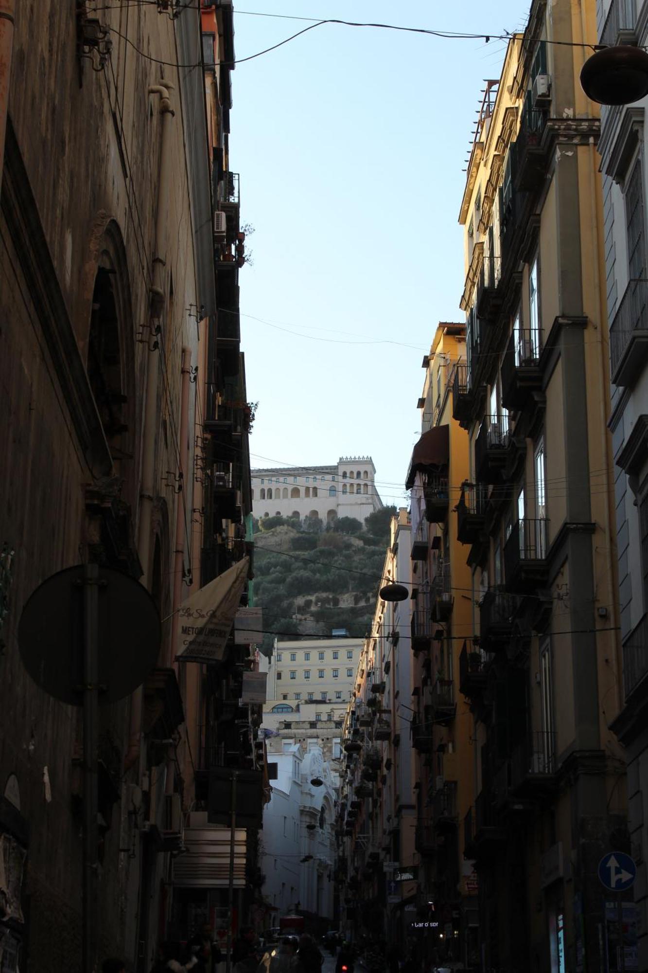 Blackwoody Contemporary Rooms - Napoli Centro Storico Via Toledo Exterior foto